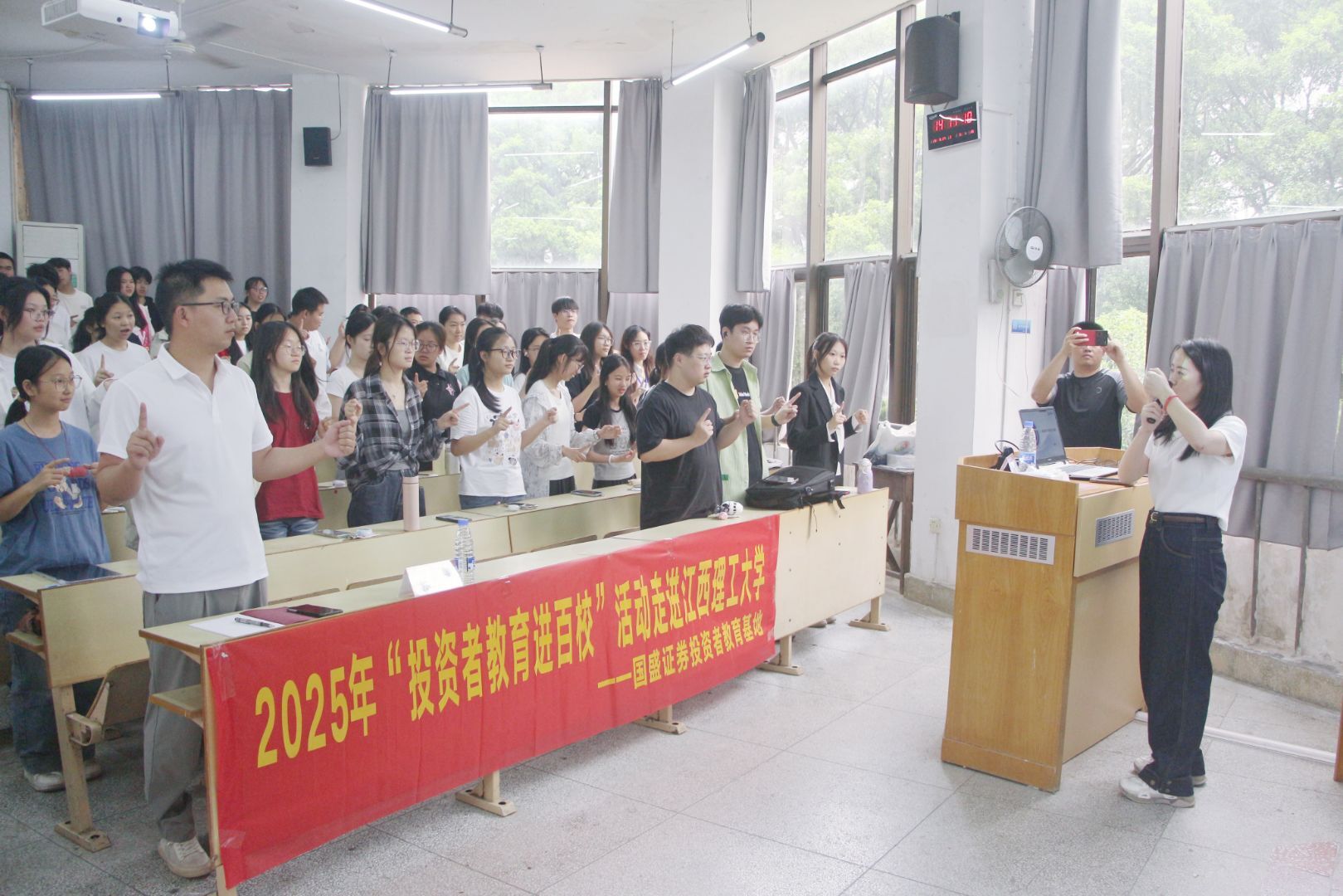 image3.jpg